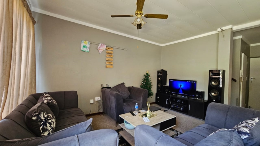 2 Bedroom Property for Sale in Sasolburg Ext 15 Free State